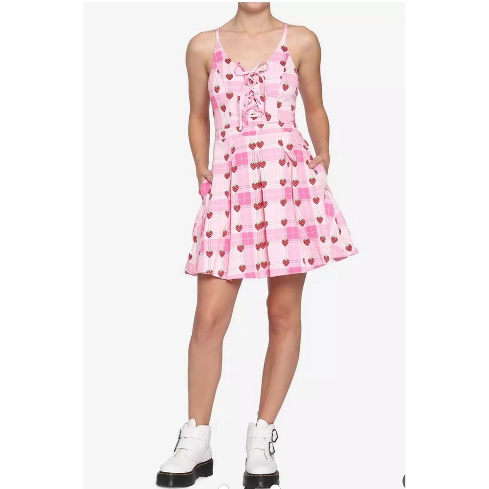 Hot Topic Pink Plaid Strawberry Lace Up Mini Dress Women's Medium‎